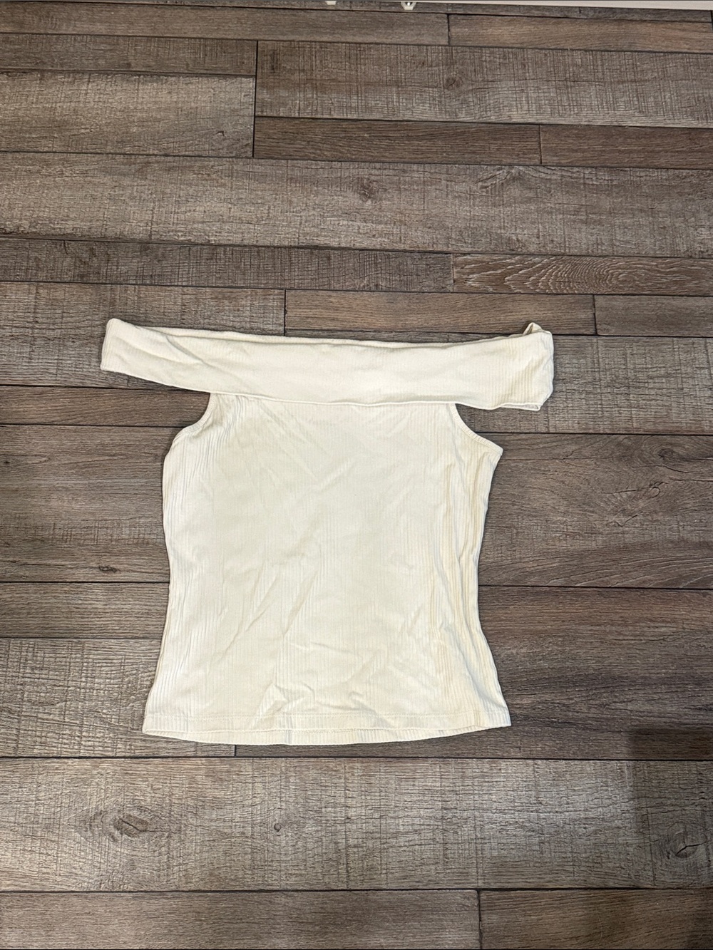 Old Navy Off-Shoulder Ribbed Camisole in Cream